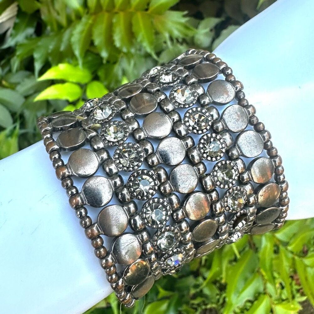 Wide rhinestone stretchy bracelet